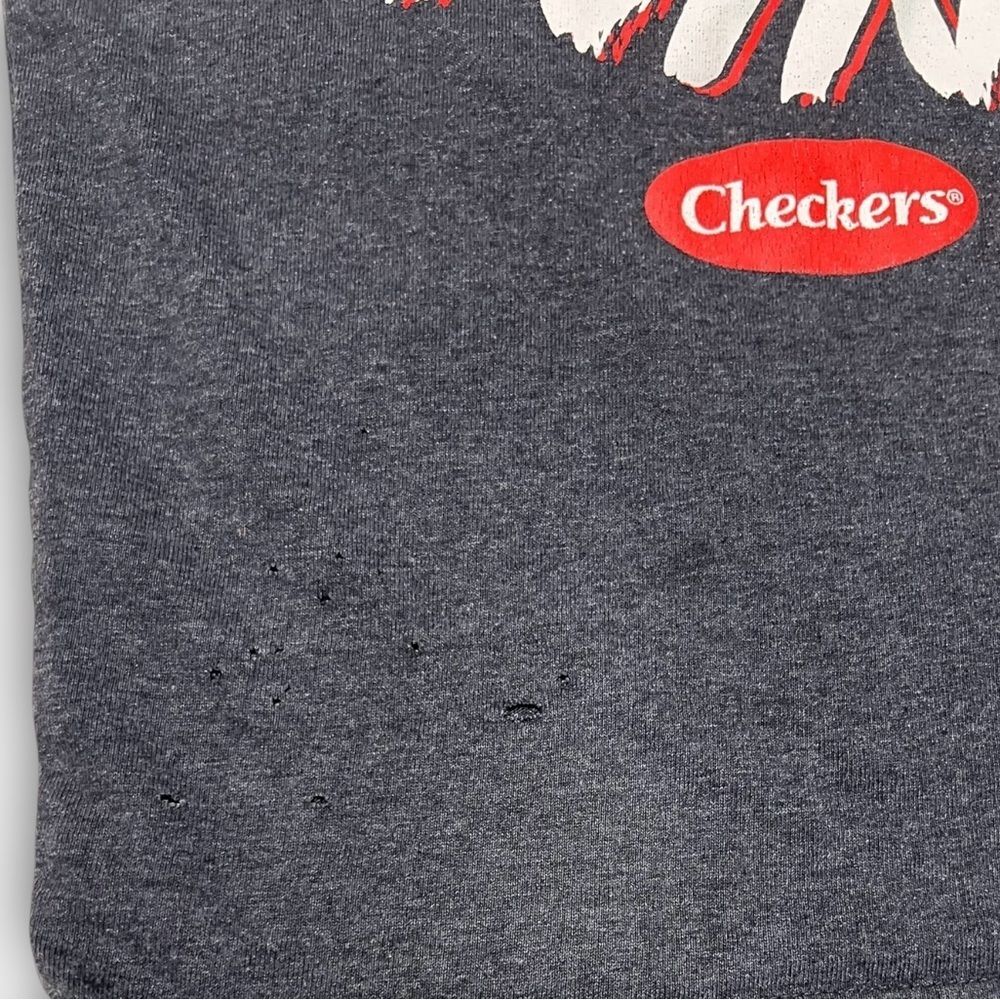 ❗️5/$25❗️ Checkers Restaurant T Shirt - Picture 4 of 4